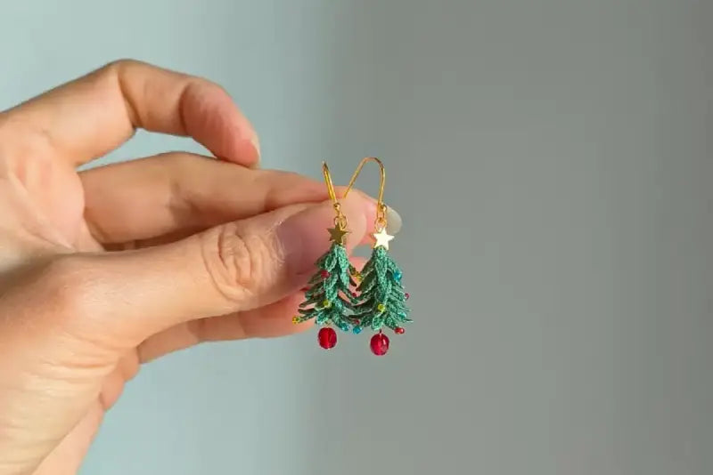 Why Handmade Christmas Earrings Make the Best Holiday Gifts